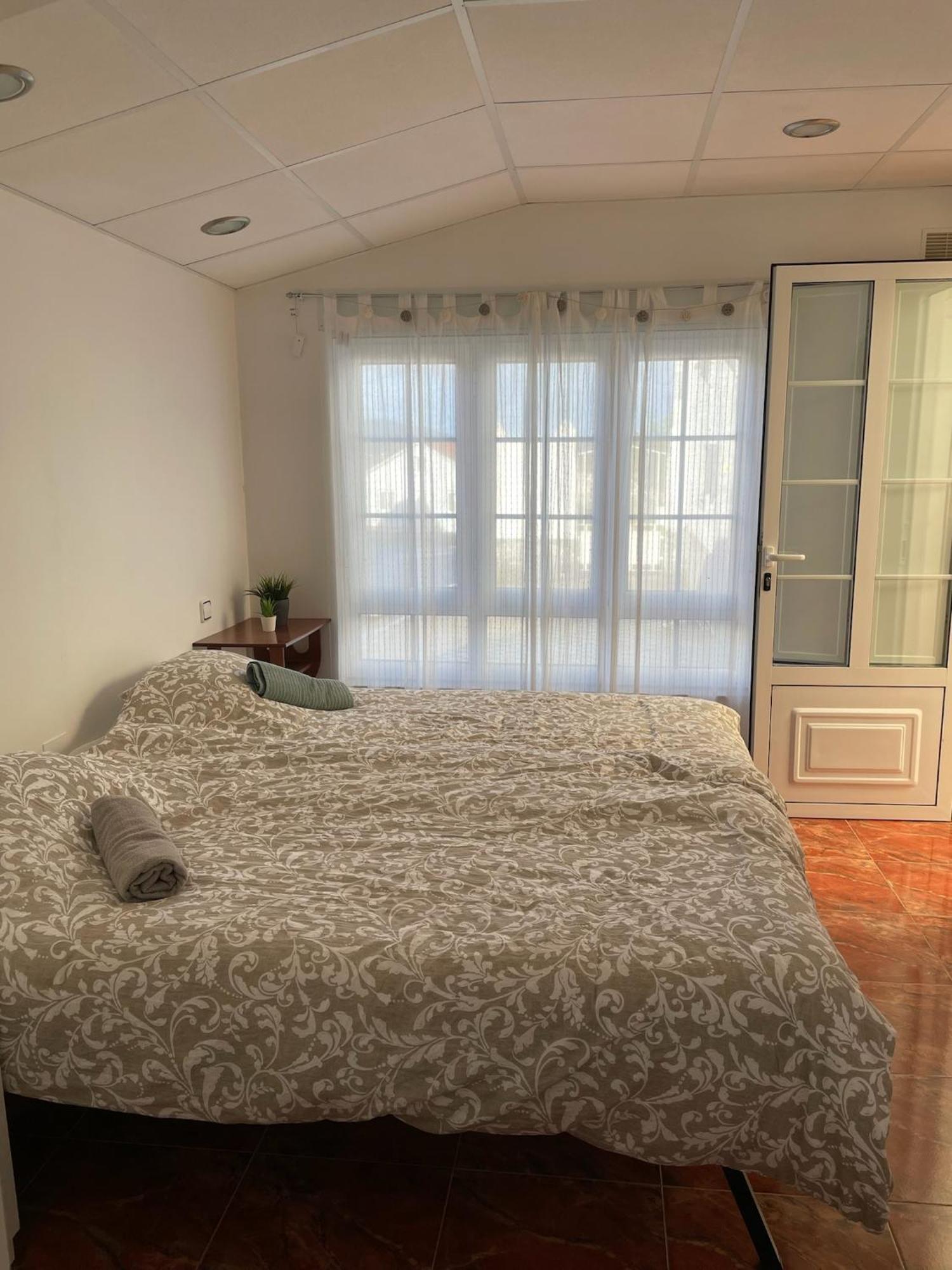 Beachfront Surf & Holiday House, Charming & Quiet Villarrube Eksteriør billede