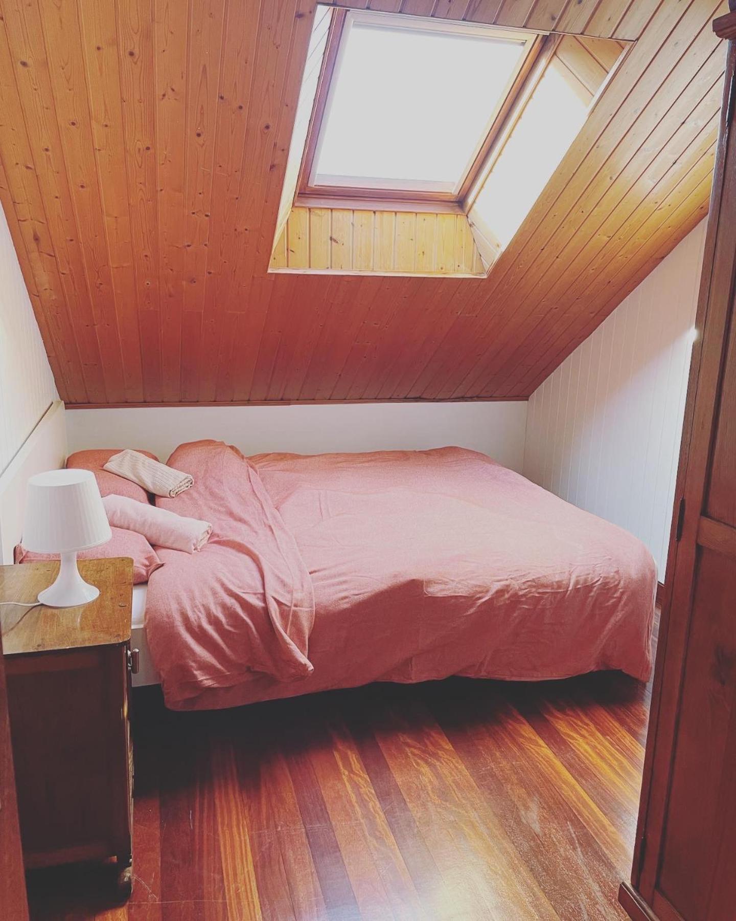 Beachfront Surf & Holiday House, Charming & Quiet Villarrube Eksteriør billede