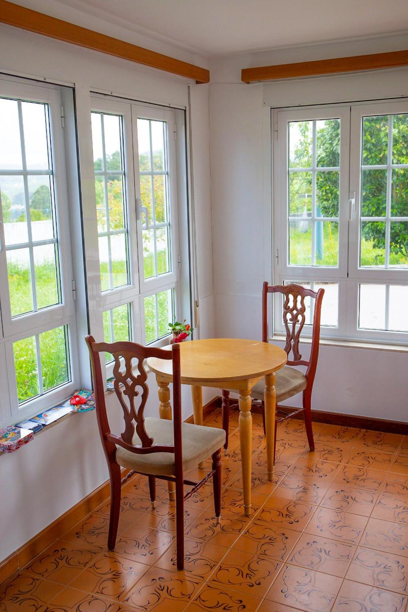 Beachfront Surf & Holiday House, Charming & Quiet Villarrube Eksteriør billede