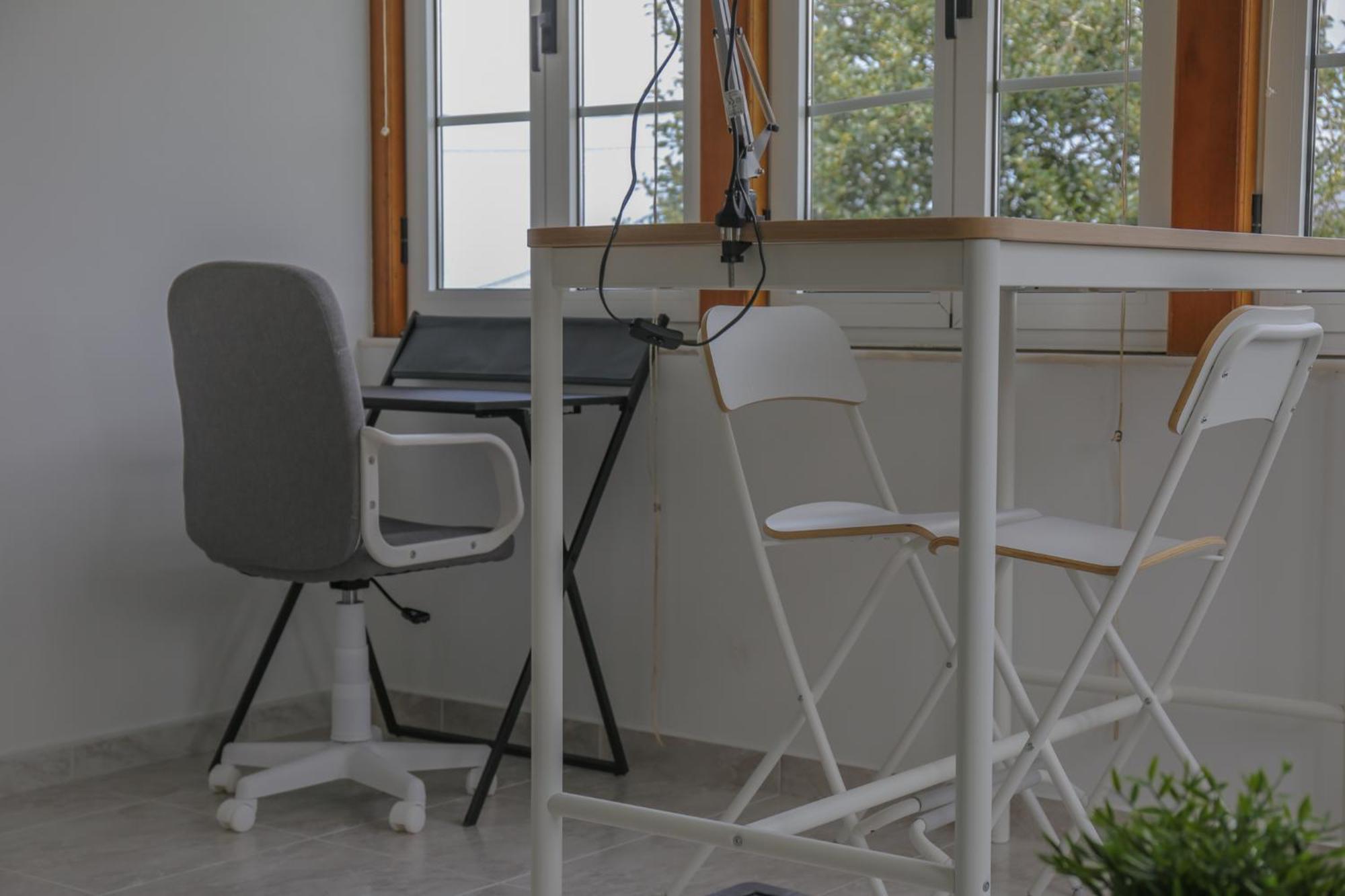 Beachfront Surf & Holiday House, Charming & Quiet Villarrube Eksteriør billede